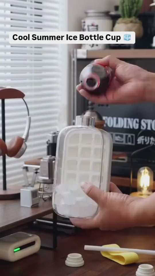 A person holding the SmartNest™ 2-in-1 drink bottle with an integrated ice compartment, staying hydrated during a workout.